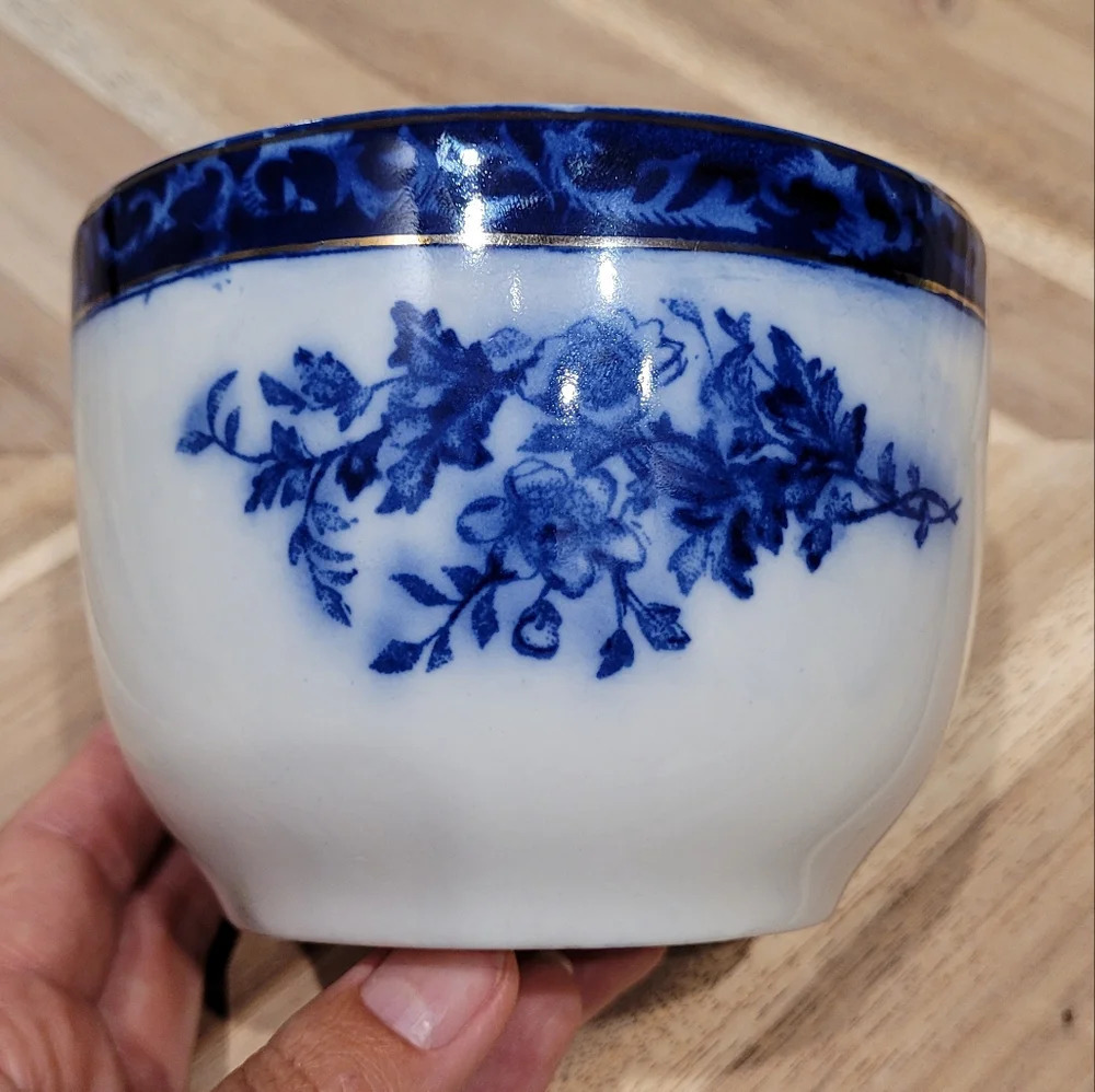 Vintage Antique English flow blue and white gold gilded Bowl China dinnerware